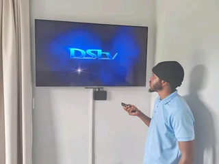 0730043734 DSTV technician repairs roodeport signal fault error code Sandton glenvista Soweto