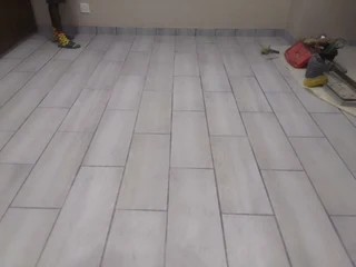 Building, plastering, tiling, plumbing and painting renovations call.0840615524.