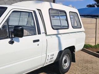1985 Toyota Hilux 1y 49000KM