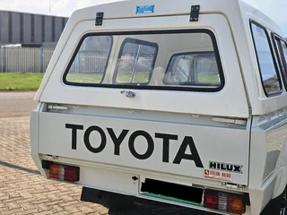 1985 Toyota Hilux 1y 49000KM