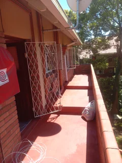 Single room available - female only