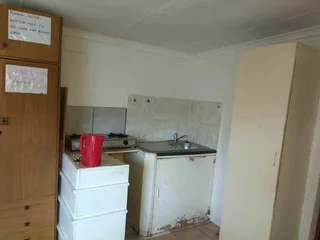Female student accommodation in Krugersdorp West