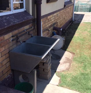 Female student accommodation in Krugersdorp West