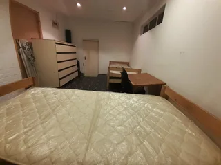 Student accommodation in Krugersdorp West to male students