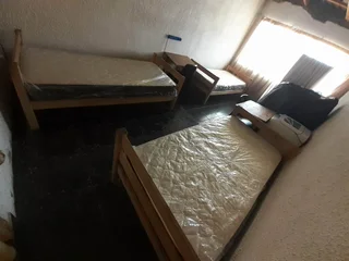 Student accommodation in Krugersdorp West to male students