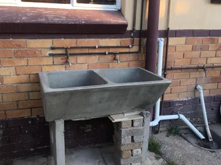 Student accommodation in Krugersdorp West to male students