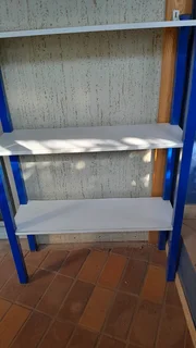 Furnisher - Ad posted by Willy &amp; Claudia