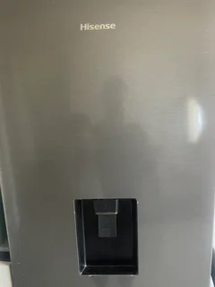 Hisense Fridge 222L Titanium With Water Dispenser