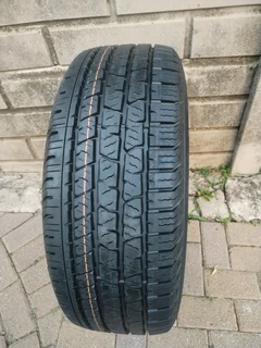 265 60R18 CONTINENTAL CROSS CONTACT Tyres A Set Of Four On Sale.