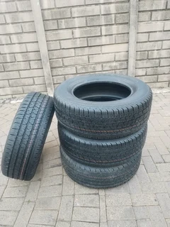265 60R18 CONTINENTAL CROSS CONTACT Tyres A Set Of Four On Sale.