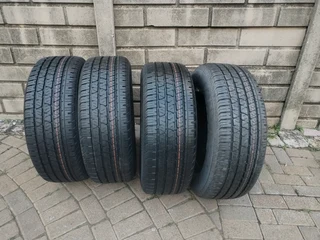 265 60R18 CONTINENTAL CROSS CONTACT Tyres A Set Of Four On Sale.