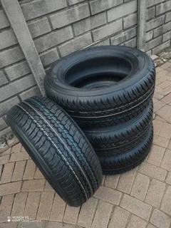 265 65R17 DUNLOP GRAND TREK Tyres A Set Of Four On Sale.