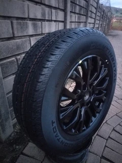 One 265 60r18 Continental Cross Contact Tyre & 18inch Ford Thunder Magrim On Sale.
