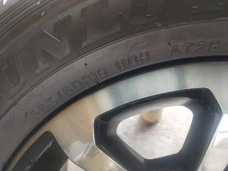 ONE 18Inch TOYOTA HILLUX Magrim &amp; DUNLOP GRAND TREK Tyre 265 60R18 On Sale.