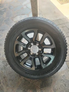 ONE 18Inch TOYOTA HILLUX Magrim &amp; DUNLOP GRAND TREK Tyre 265 60R18 On Sale.