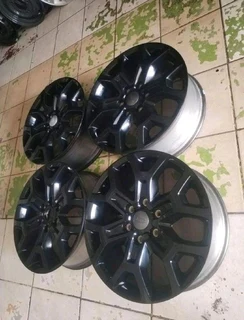 20inch Ford Everest Magrims 6holes A Set Of Four On Sale.