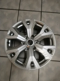 18Inch 6Holes ISUZU DMAX Magrims SILVER A set of four on sale.