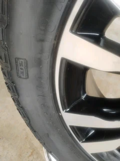 One 265 60r18 General Grabber Tyre &amp; 18inch Isuzu Xrider Magrim On Sale.
