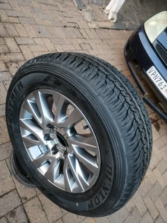 One 18inch Toyota Hillux /fortuna Magrim & Dunlop Grand Trek Tyre 265 60r18 On Sale.