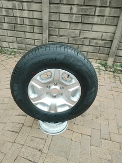 ONE 255/70R17 CONTINENTAL CROSS CONTACT Tyre &amp; 17Inch FORD RANGER Magrim On Sale