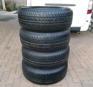 265 60r18 Dunlop Grand Trek Tyres A Set Of Four On Sale.