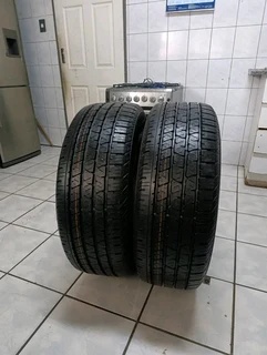 265 60R18 CONTINENTAL CROSS CONTACT Tyres A set of four on sale.