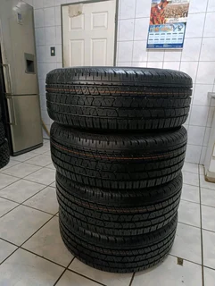 265 60R18 CONTINENTAL CROSS CONTACT Tyres A set of four on sale.