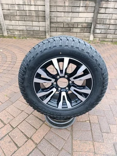 ONE 18Inch ISUZU Xrider Magrim &amp; GENERAL GRABBER Tyre 265 60R18 On Sale.