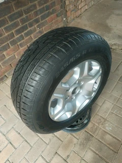 One 17inch Ford Ranger Magrim & General Grabber Tyre 245/65r17 On Sale.