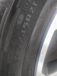275/45R21 GOOD YEAR WRANGLER TERRITORY HT Tyres &amp; 21Inch  Amarok Magrims 6Holes A set of four.