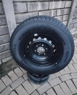 ONE 16Inch FORD RANGER Standard Steel Rim &amp; CONTINENTAL CROSS CONTACT Tyre 255 /70 R16 On Sale.
