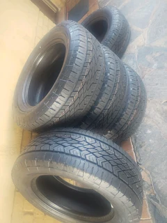 265 60r18 Continental Cross Contact Tyres A Set Of Four On Sale.