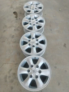 15 inch q u a n t u m n y a a t i magrims 6 holes a set of four on sale