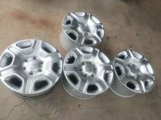 17 inch f o r d r a n g e r magrims 6 holes a set of four on sale