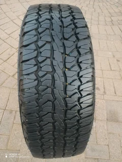 O n e n i s s a n h a r d b o d y Standard Steel Rim 16 inch &amp; fairy used g o o d y e a r tyre