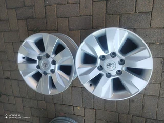 18inch Toyota Hillux Magrims 6holes A Set Of Four On Sale.