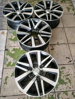 18 inch 6 holes t o y o t a h i l l u x f o r t u n a magrims a set of four on sale