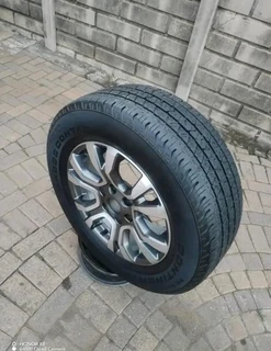 ONE FORD RANGER Magrim &amp; CONTINENTAL CROSS CONTACT Tyre 265 60R18 On Sale.