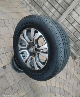 ONE FORD RANGER Magrim &amp; CONTINENTAL CROSS CONTACT Tyre 265 60R18 On Sale.