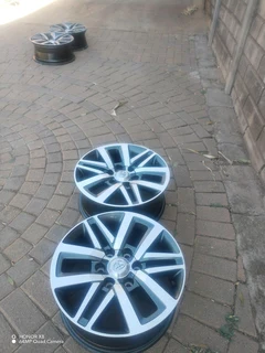 6 holes 18 inch t o y o t a h i l l u x f o r t u n a magrims a set of four on sale