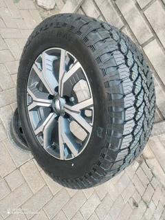 O n e 18 inch i s u z u d m a x magrim &amp; g e n e r a l g r a b b e r tyre 265 60 r18 on sale