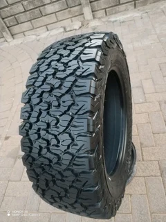 O n e 265 60 r18 b f g o o d r i c h a l l t e r r a i n k o2 tyre on sale