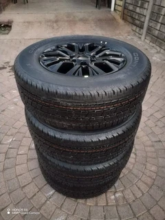 265 60 r18 c o n t i n e n t a l c r o s s c o n t a c t tyres a set of four on sale