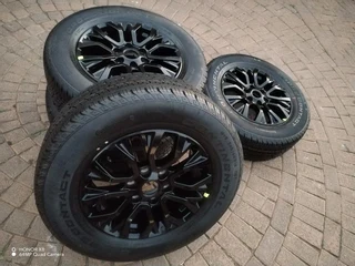 265 60 r18 c o n t i n e n t a l c r o s s c o n t a c t tyres a set of four on sale
