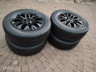 265 60 r18 c o n t i n e n t a l c r o s s c o n t a c t tyres a set of four on sale