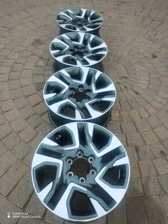 6 holes 18 inch t o y o t a h i l l u x magrims a set of four on sale 7