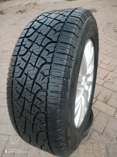 O n e 18 inch amarok magrim &amp; 255 60 r18 s c o r p i o n p i r r e l l i a t r tyre on sale