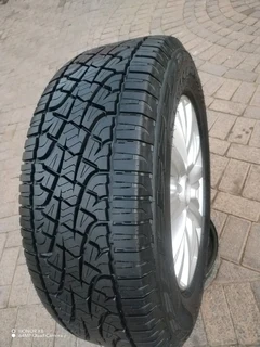 O n e 18 inch amarok magrim &amp; s c o r p i o n p i r r e l l i tyre 255 60 r18 on sale
