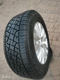 O n e 18 inch amarok magrim &amp; s c o r p i o n p i r r e l l i tyre 255 60 r18 on sale
