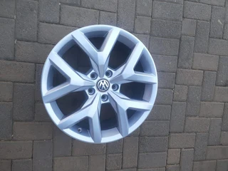 19 inch a m a r o k magrims 5 holes a set of four on sale